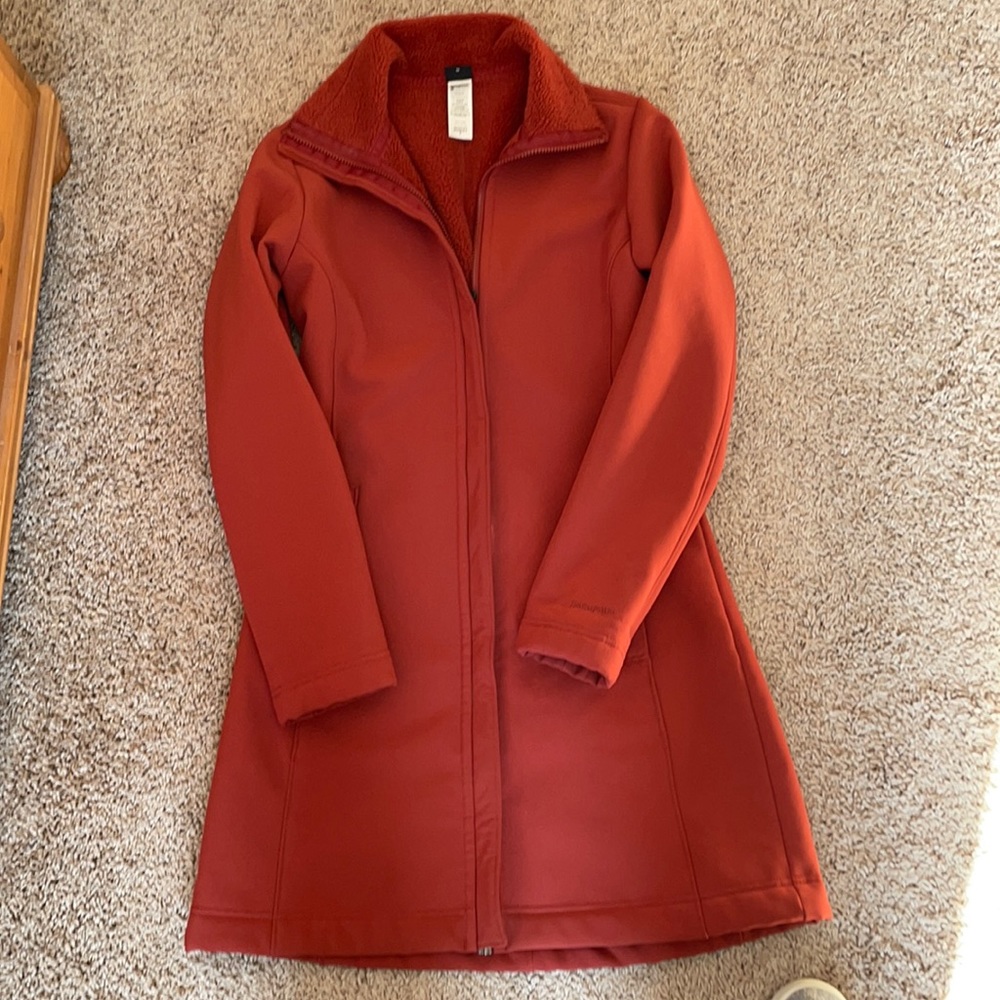 Patagonia windbloc coat. Warm, water resistant.